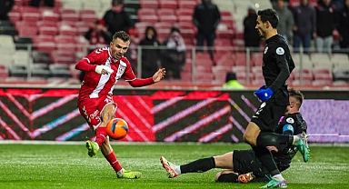 Samsunspor şokta 2-3