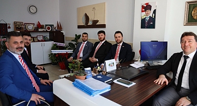 Sevdamız Samsun’dan Ali Savaş’a Anlamlı Ziyaret: “Eğitimde Örnek Bir İsim”