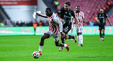 Samsunspor’da Kan Kaybı Sürüyor 0-0